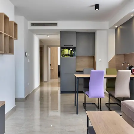 Amare Apartment *